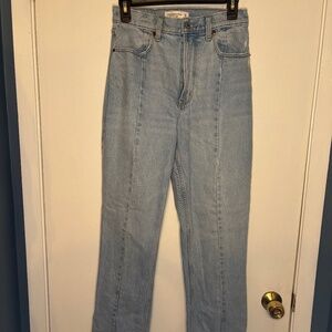 Abercrombie and fitch 90s straight ultra high rise size 4 long